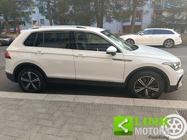 VOLKSWAGEN Tiguan 2.0 TDI 150 CV SCR DSG Elegance