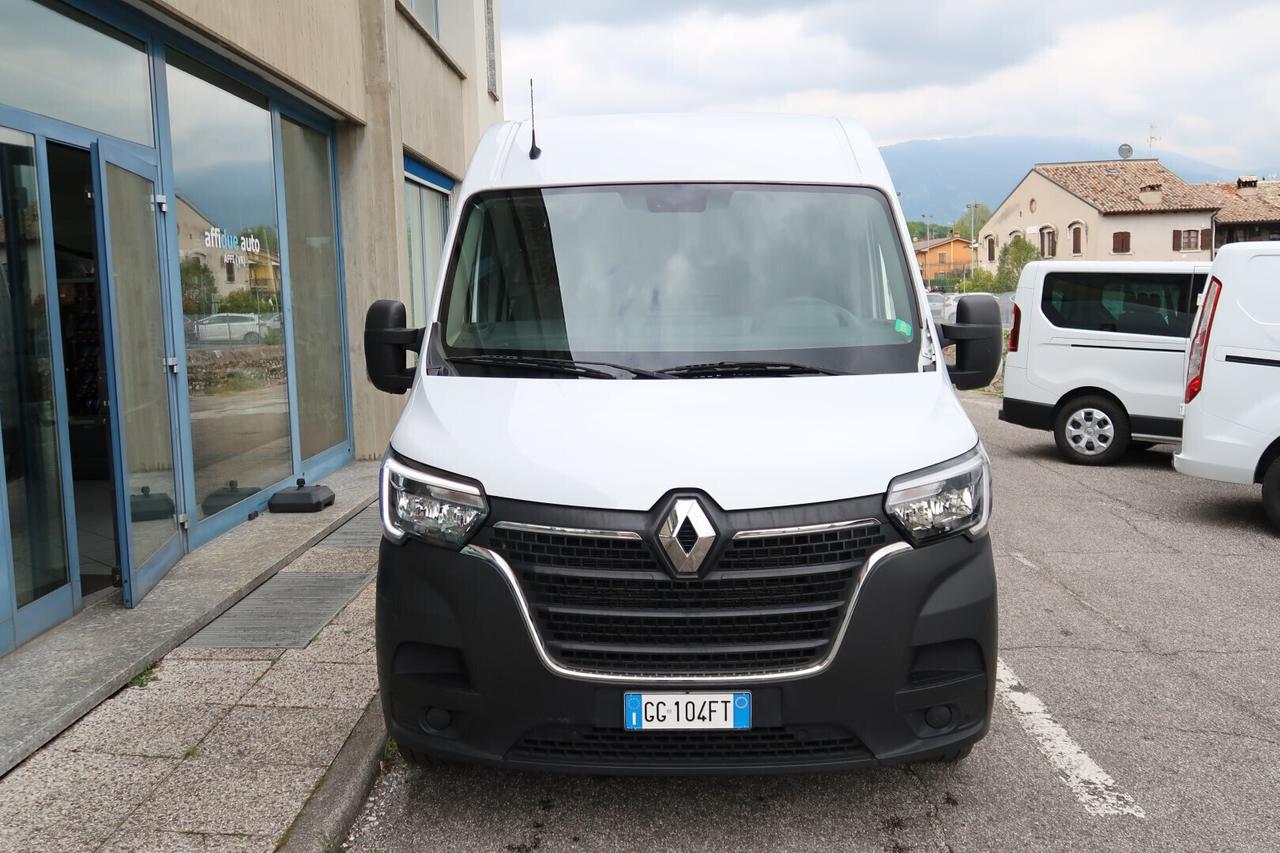 Renault Master 2.3 dCi TA L2 H2 VAN