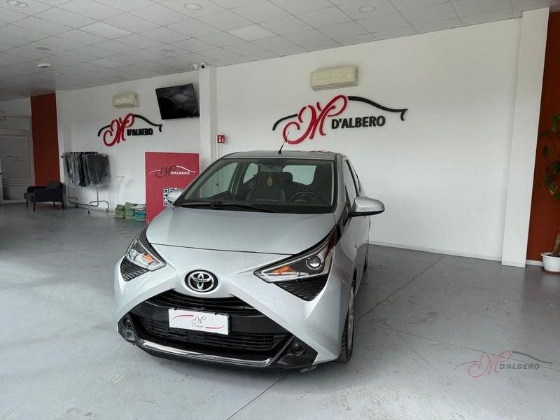 Toyota Aygo 1.0 VVT-i x-cool MMT