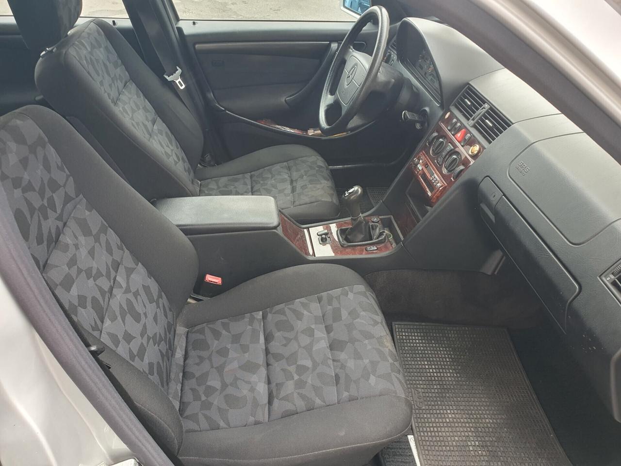 Mercedes-benz C 200 Kompressor 193cv metano 98