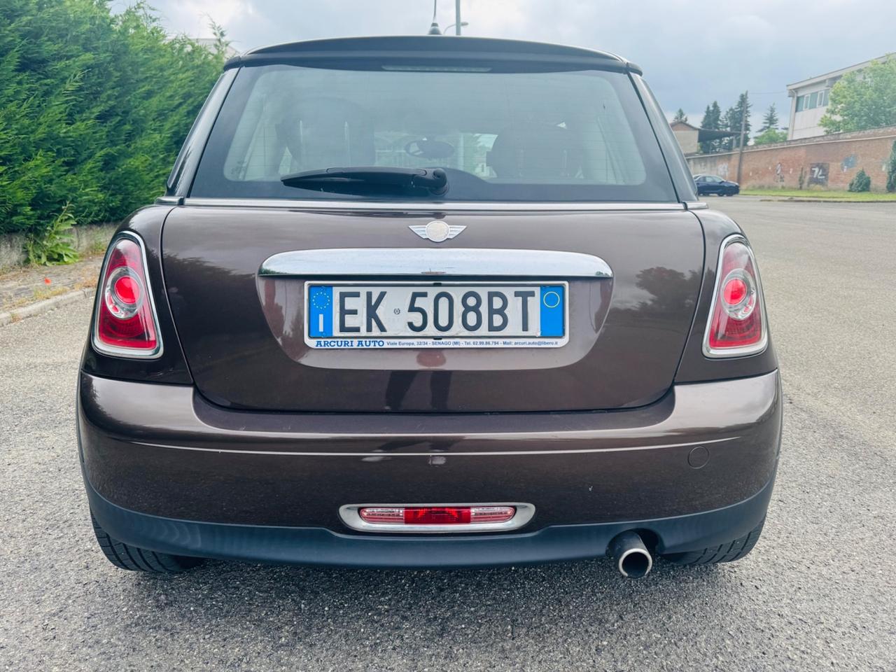 Mini 1.6 16V One (55kW) Hot Chocolate