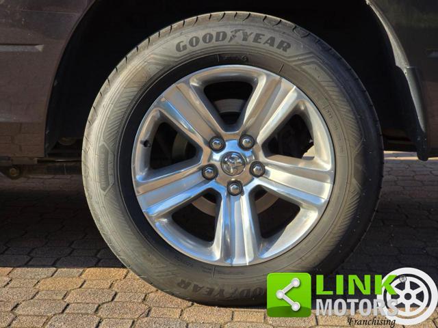 DODGE RAM 1500 5.7 HEMI V8 395 CV Automatic Gancio Traino