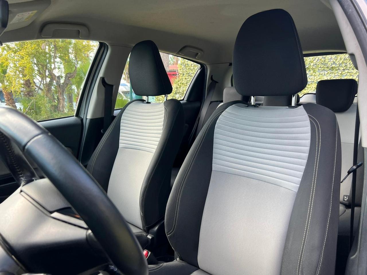 Toyota Yaris 1.5 Hybrid 5 porte Business