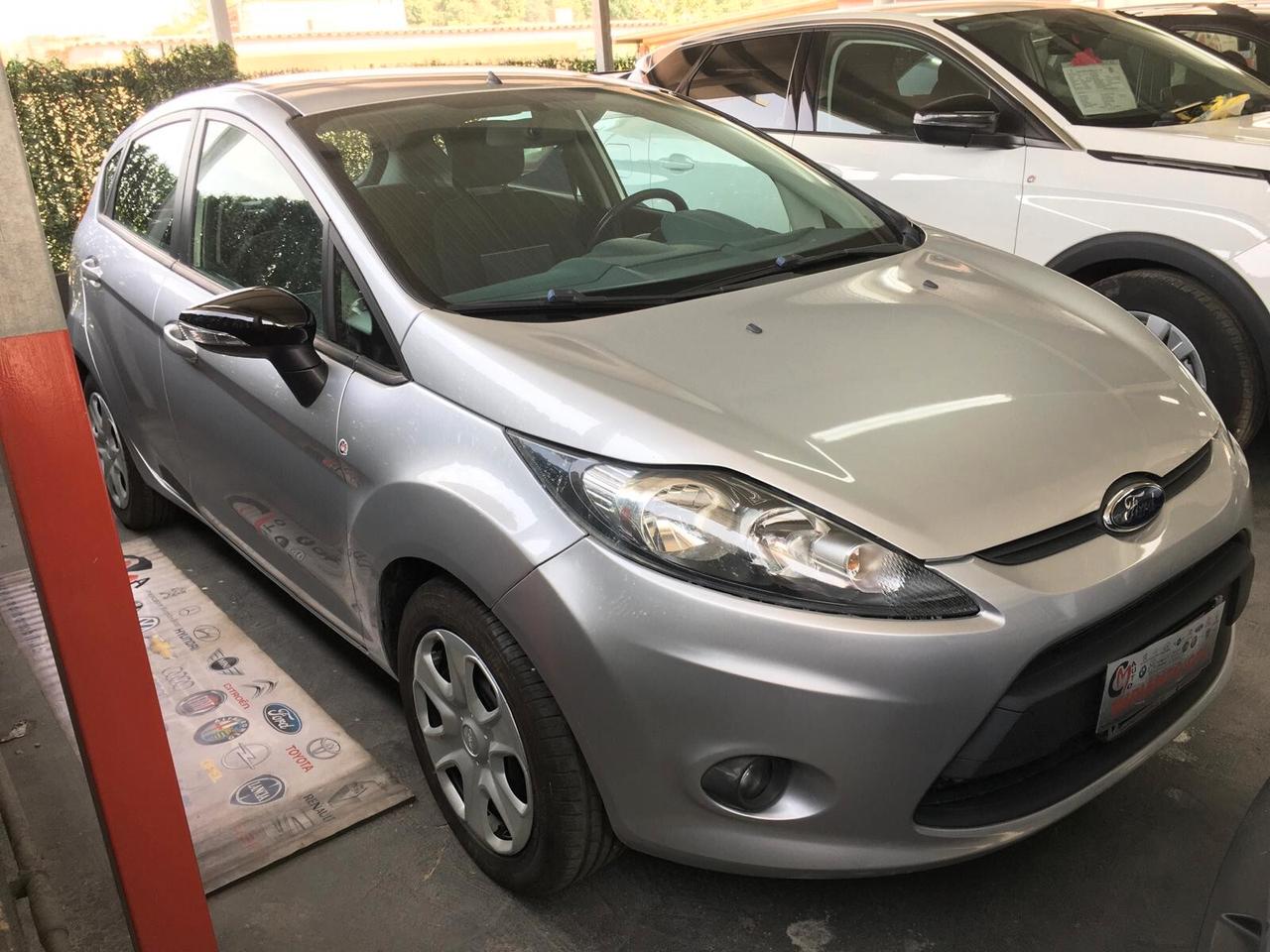 Ford Fiesta Fiesta 1.2 82CV 5 porte GPL