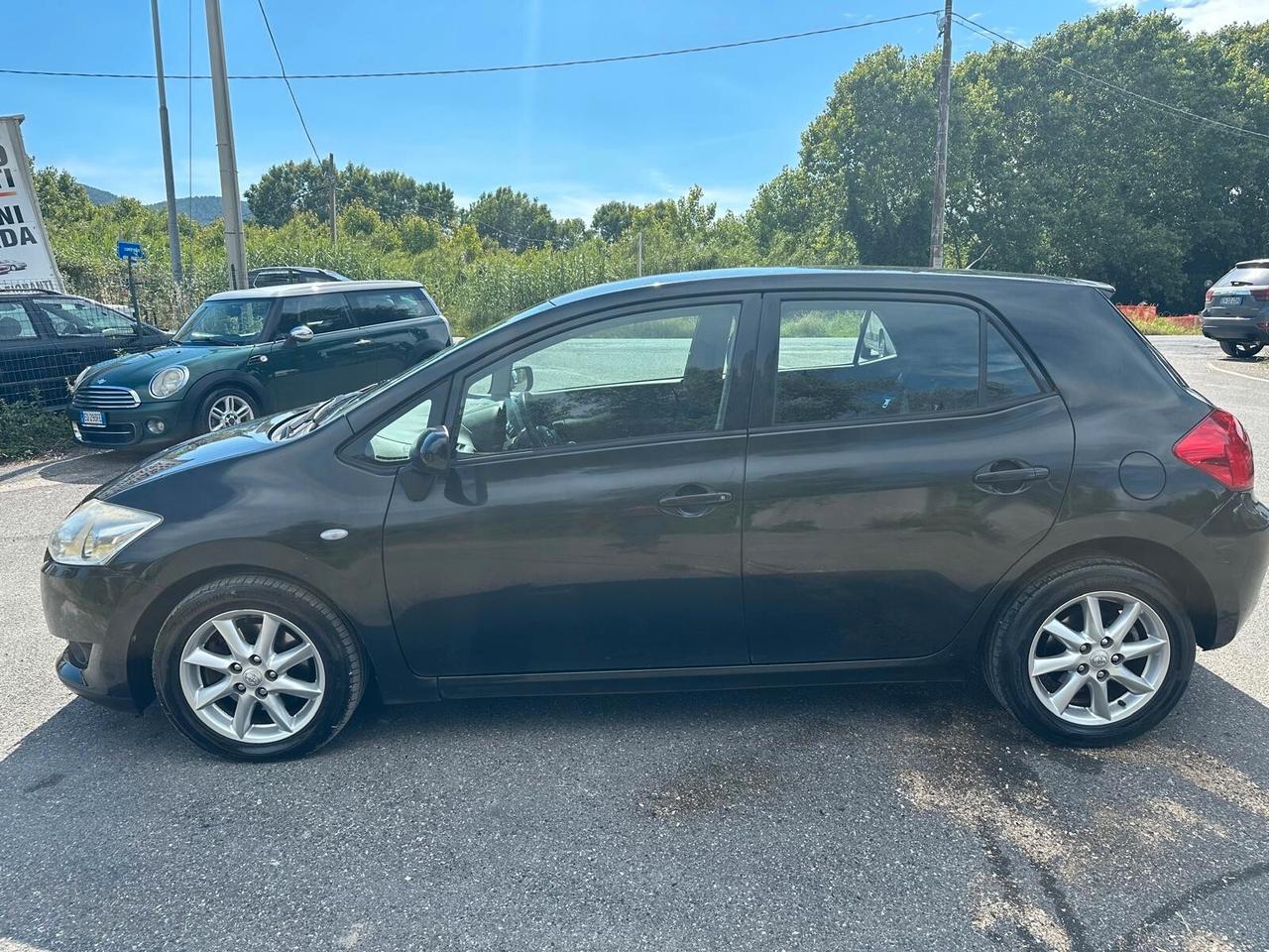 Toyota Auris 2.0 D-4D DPF 5 porte Sol