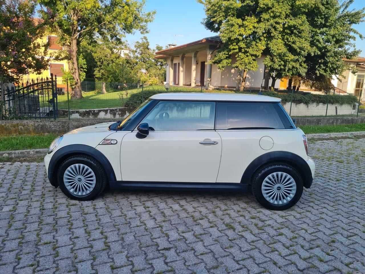 Mini One 1.4i 16V Ray OK NEOPATENTATI