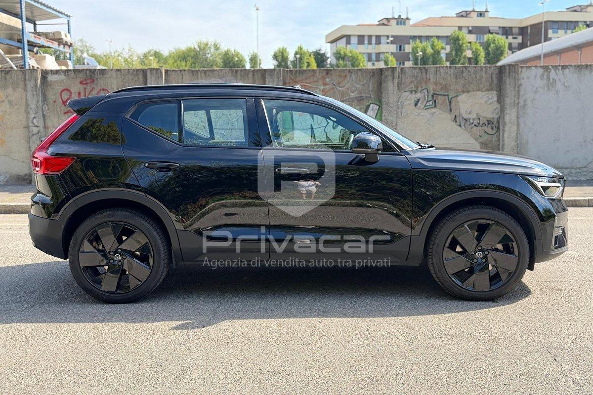 VOLVO XC40 B3 automatico Ultra Black Edition