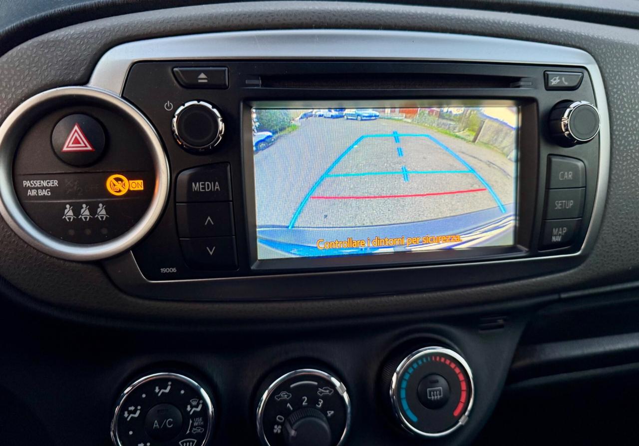 Toyota Yaris 1.3 5 porte Lounge Ok Neopatentati
