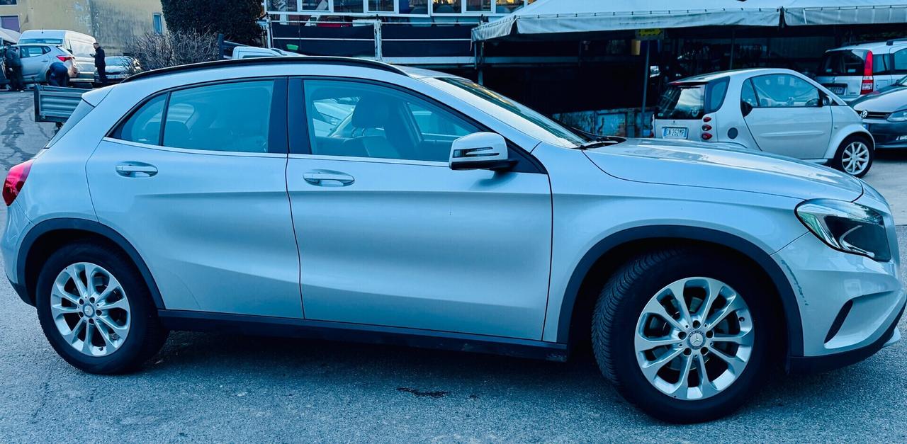 Mercedes-benz GLA 200 CDI Automatic Premium