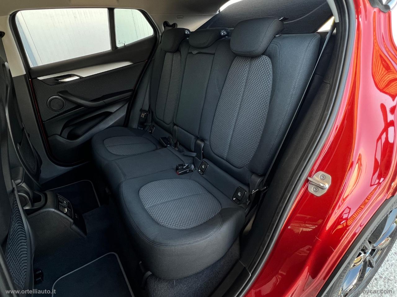 BMW X2 xDrive18d Business-X