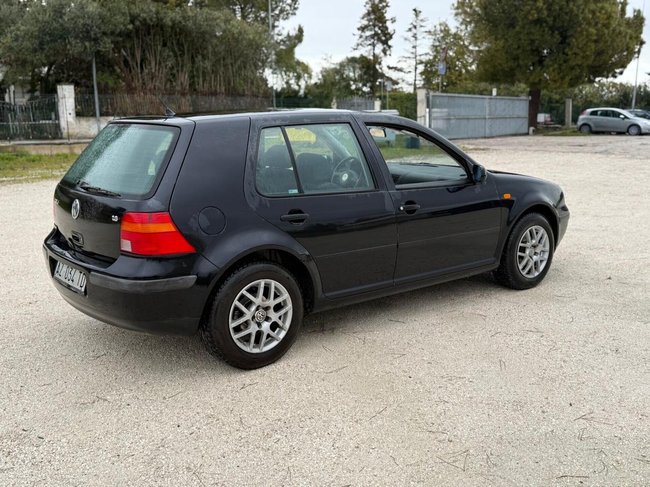 Volkswagen Golf Benzina GPL fino 2035 Neopatentati