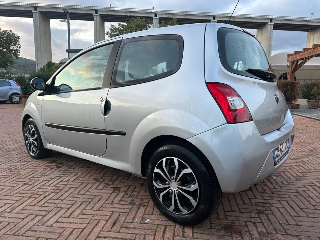 Renault Twingo 1.2 16V Dynamique