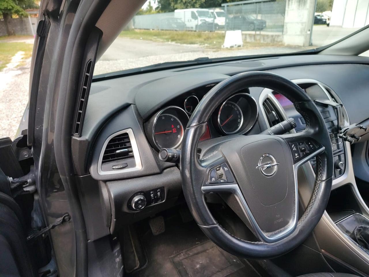 Opel Astra 1.7 CDTI 125CV Sports Tourer Cosmo