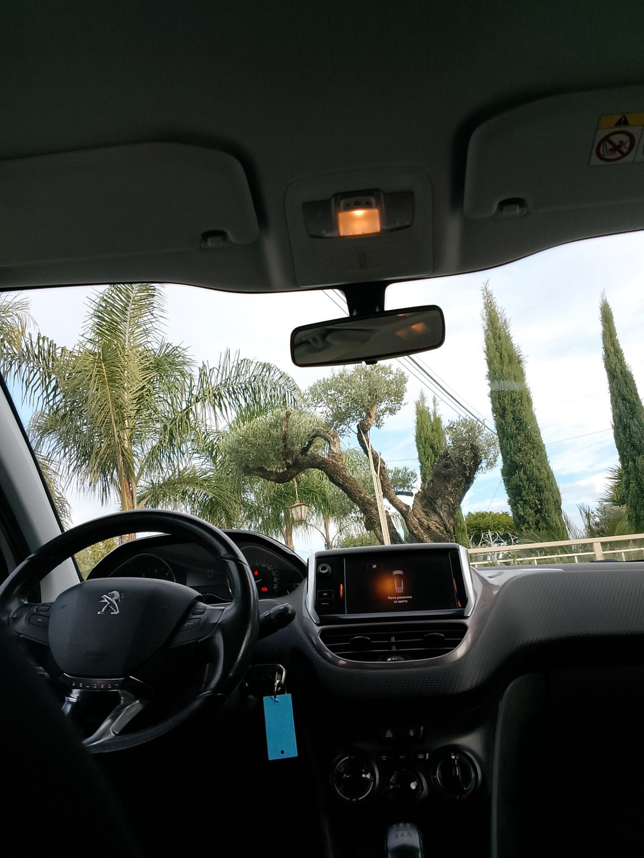 Peugeot 2008 1.6 e-HDi 92 CV Stop&Start Allure