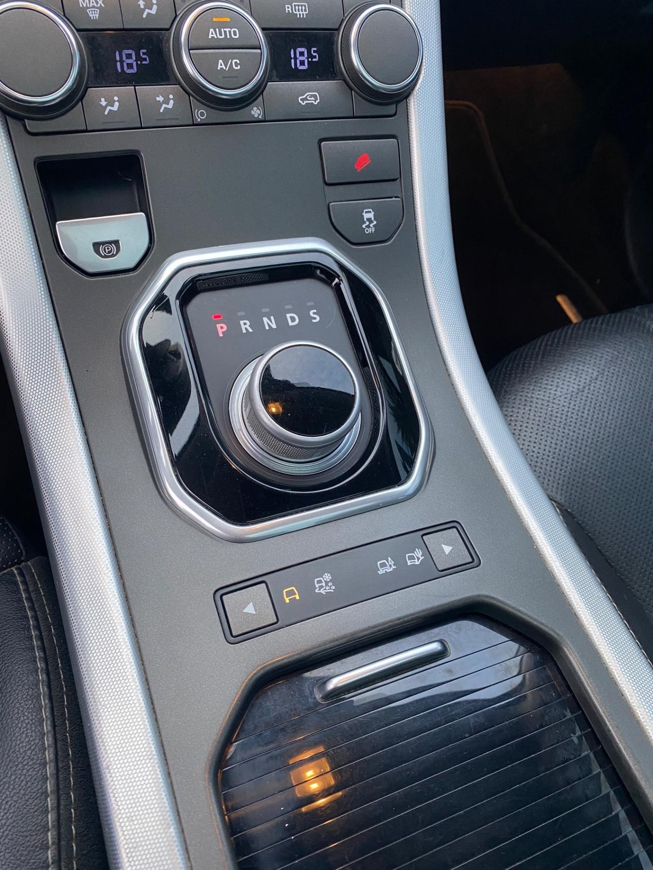 Land Rover Range Evoque 2.2 TD4 5p. Dynamic