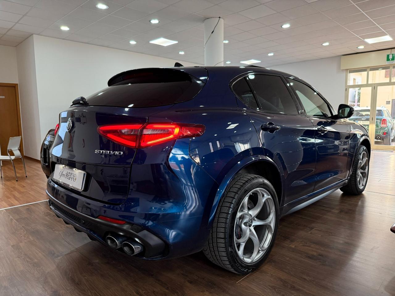 ALFA ROMEO STELVIO 2.9 V6 Bi-Turbo 510CV QUADRIFOGLIO