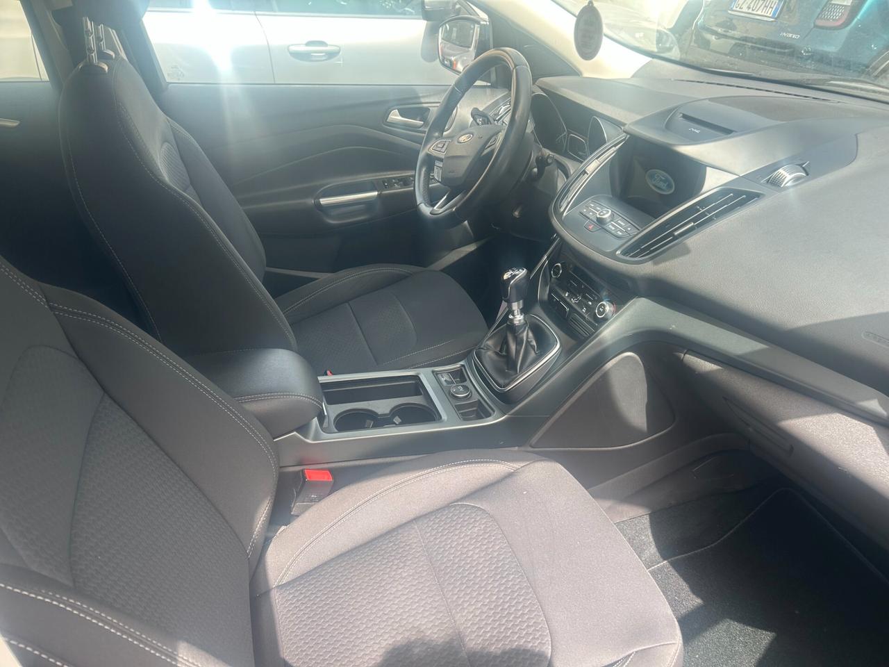 Kuga 1.5 TDCI 120 CV S&S 2WD ST-Line