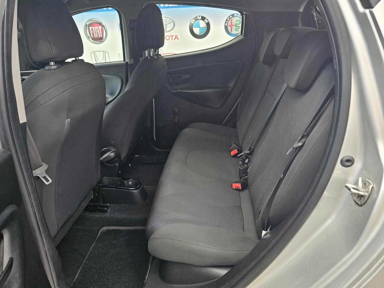 Lancia Ypsilon 1.2 69 CV 5 porte S&S Platinum - Unico proprietario