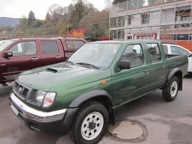 NISSAN NAVARA DOUBLE CAB NEOPATENTATI