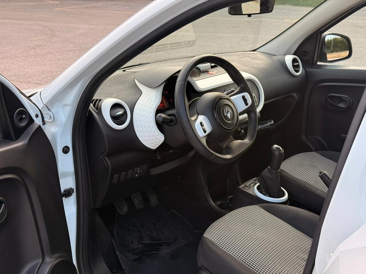 Renault Twingo 2016 GARAZIA 12 MESI