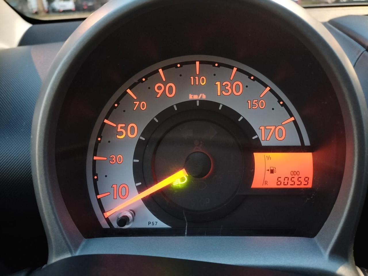 Toyota Aygo - solo 60.000 Km