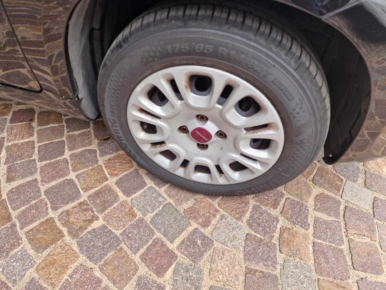 Fiat Panda 1.2 69 cv 5 posti Distribuzione OK