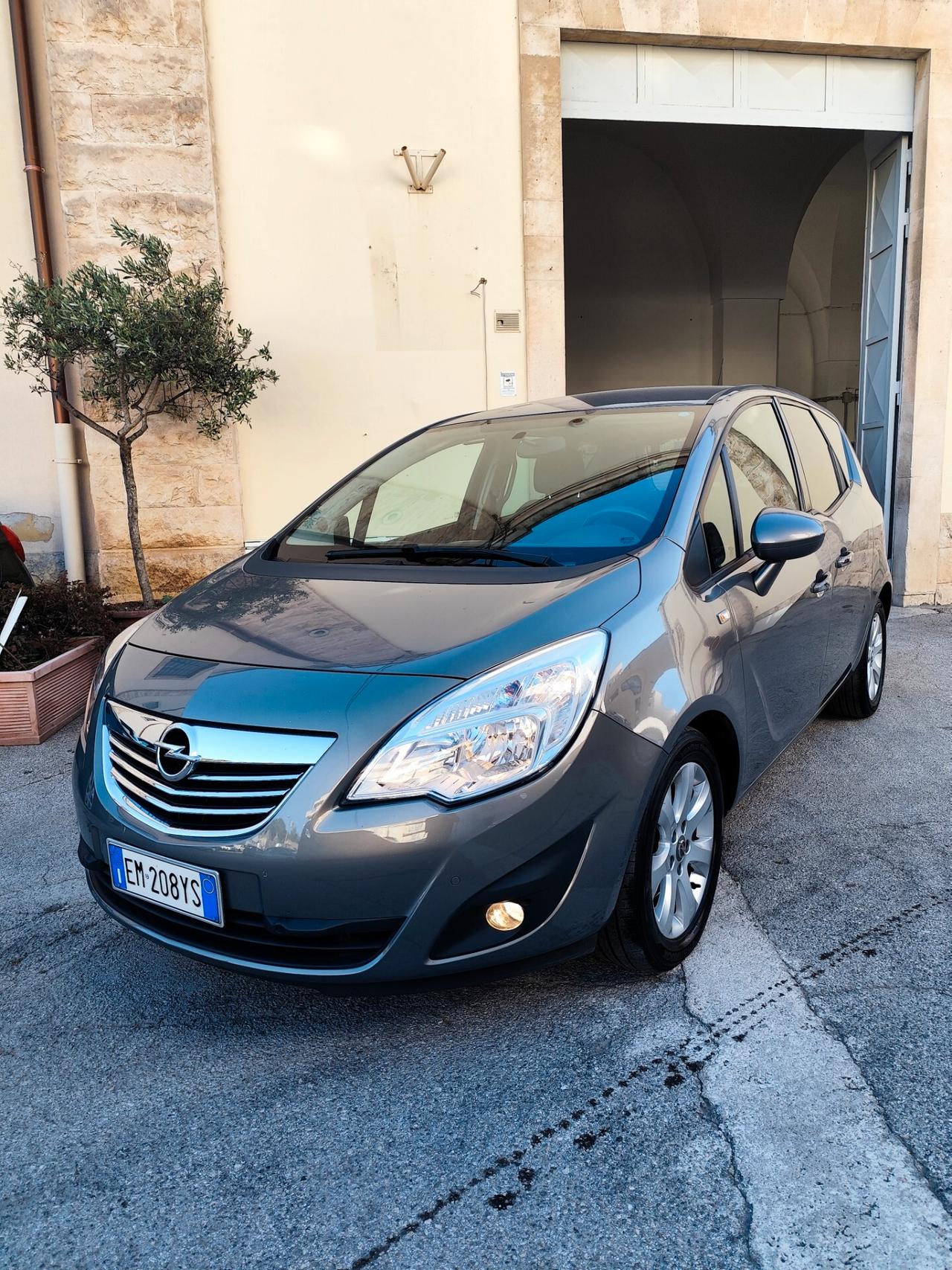 Opel Meriva 1.4 100CV Cosmo