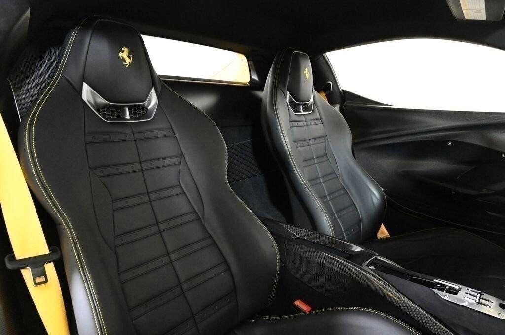 Ferrari 296 GTB NOLEGGIO LUNGO TERMINE - LEASING FULL INCLUSIVE