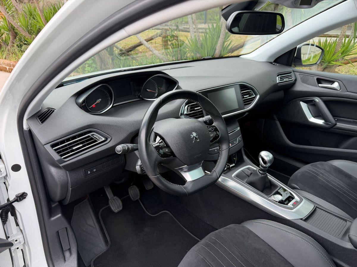 PEUGEOT - 308 - BlueHDi 120 S&S Allure