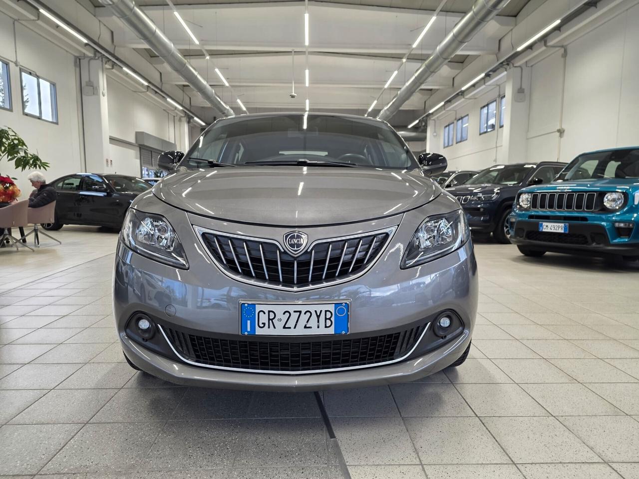 Lancia Ypsilon 1.0 FireFly 5 porte S&S Hybrid Gold