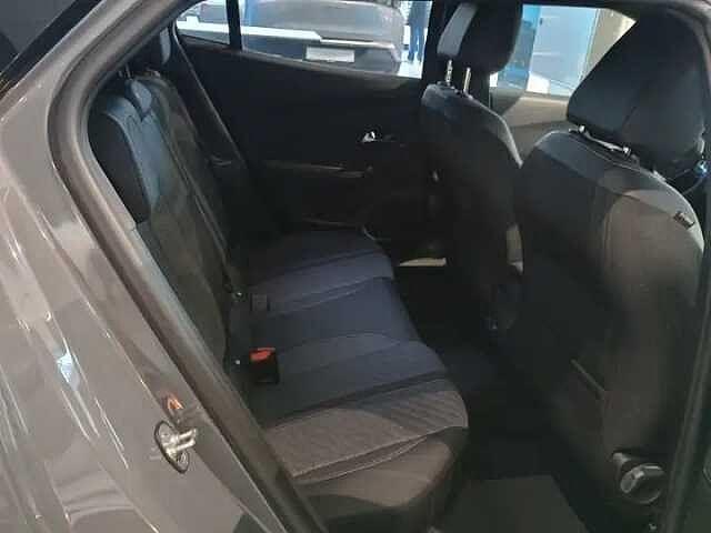 Peugeot 2008 Elettrica 156cv Long Range ALLURE KM ZERO