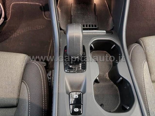 Volvo XC40 T4 Plug-in Hybrid auto NETTO 12500