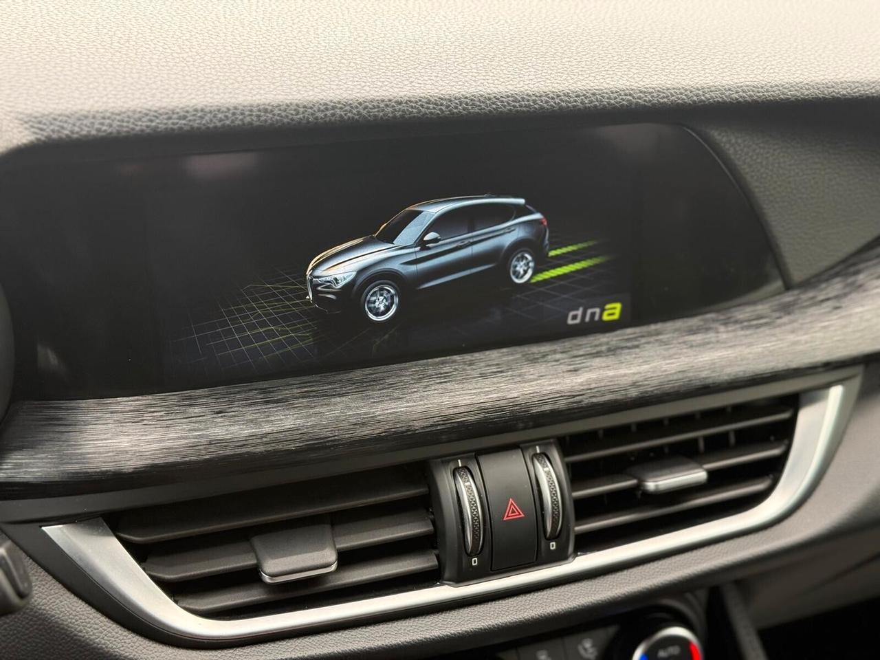 Alfa Romeo Stelvio 2.2 Turbodiesel 190 CV AT8 Q4 Executive