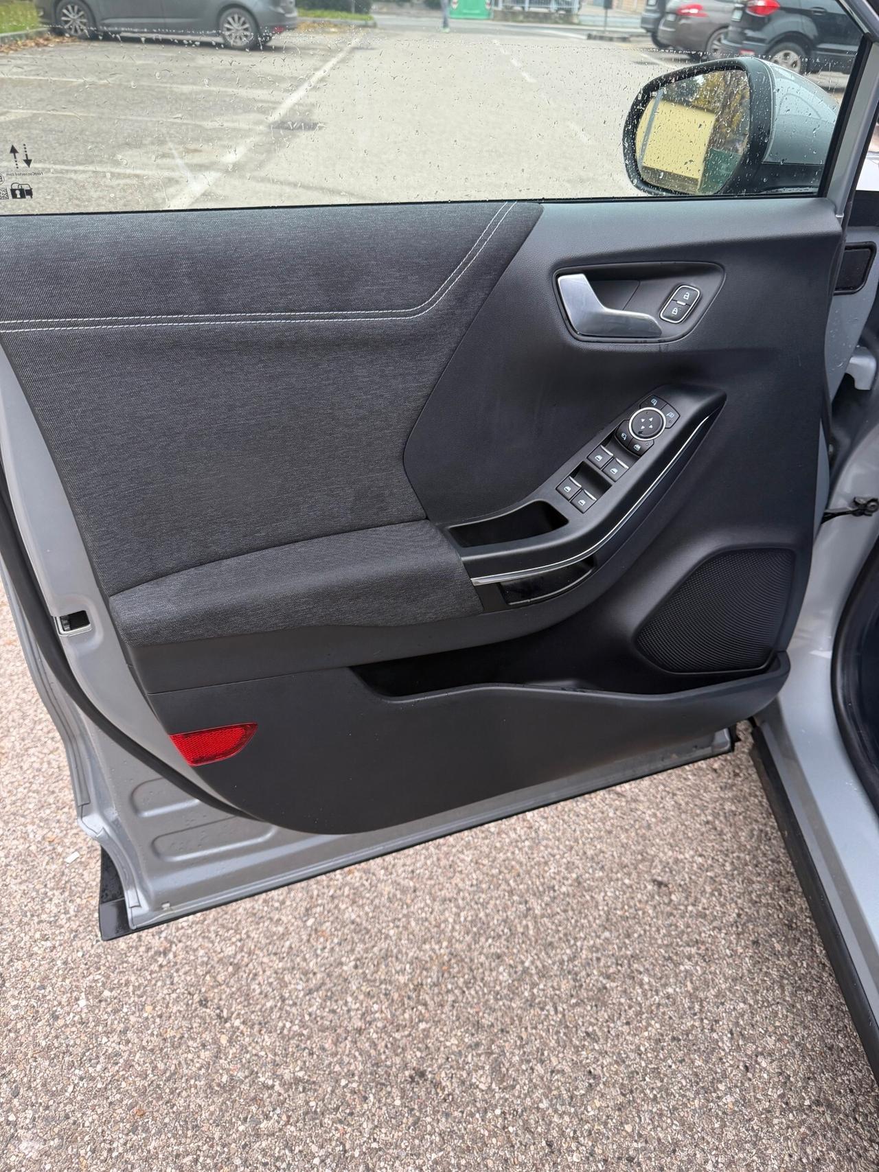 Ford Puma 1.0 - NEOP. - NAV. - 12 MESI DI GARANZIA -