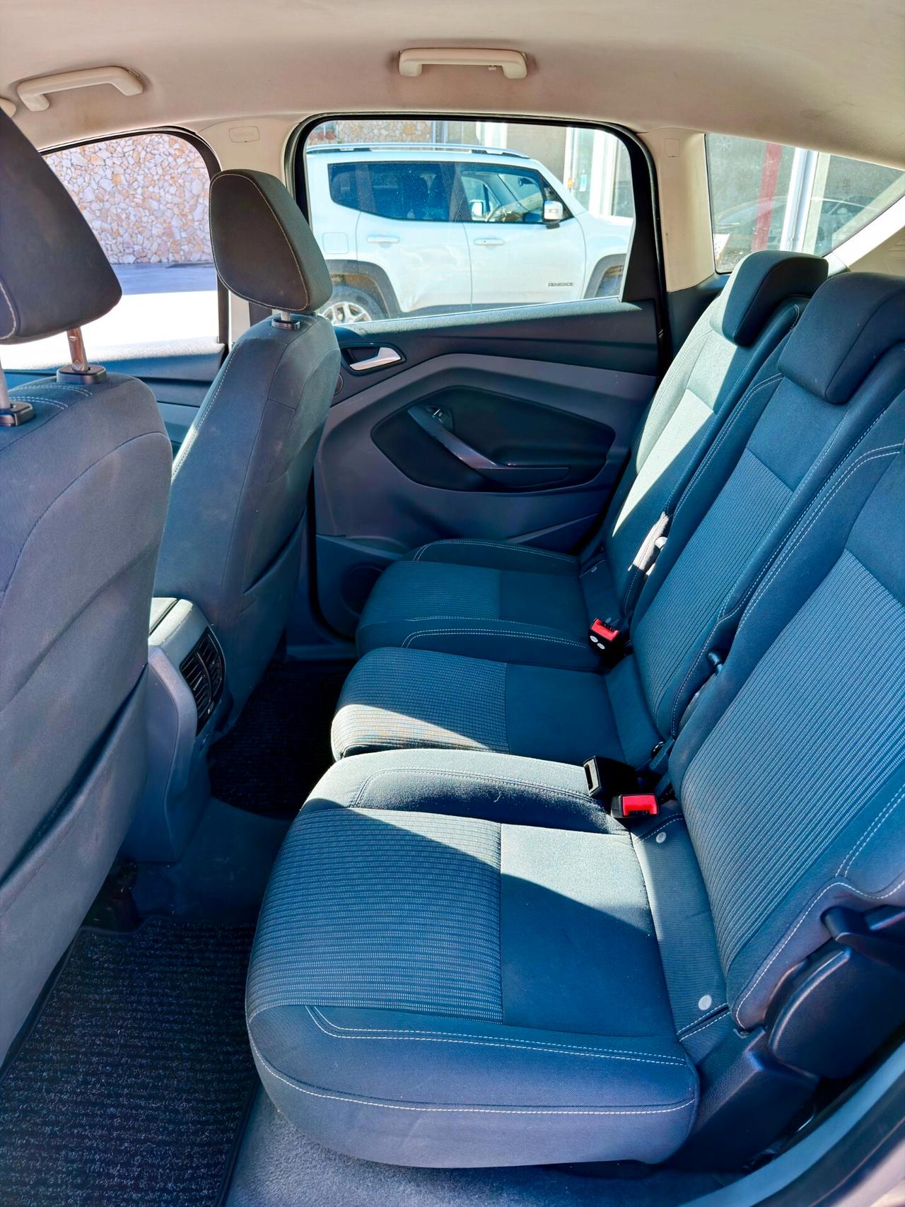 Ford C-Max 1.6 TDCi 116CV Titanium Business