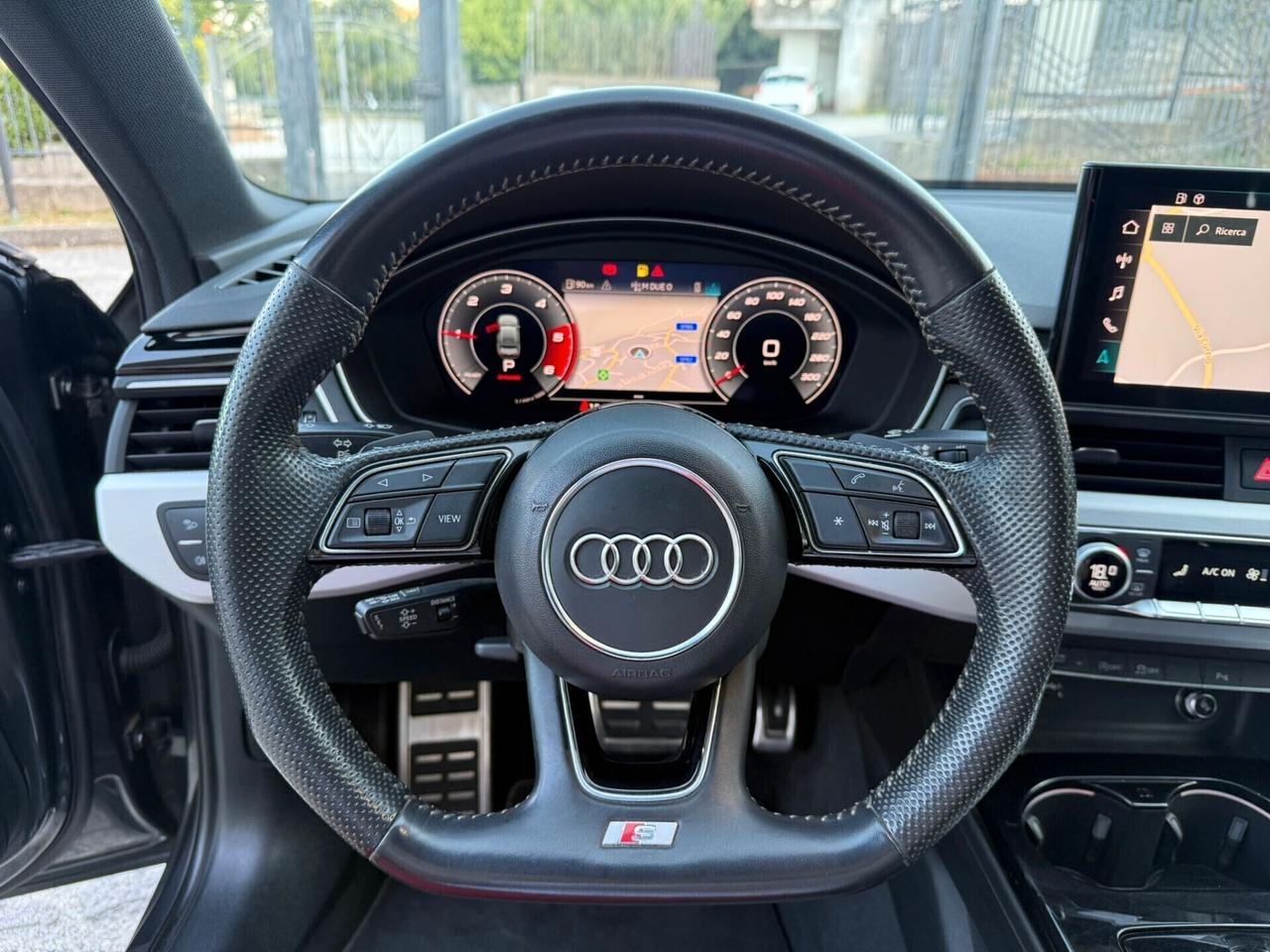Audi A4 40 TDI quattro S tronic S line