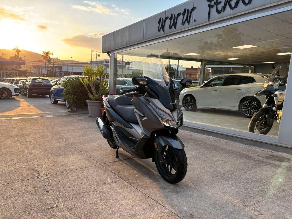 Honda Forza 300 2020/ KM 47.000 Tuo a soli 32 Euro al mese