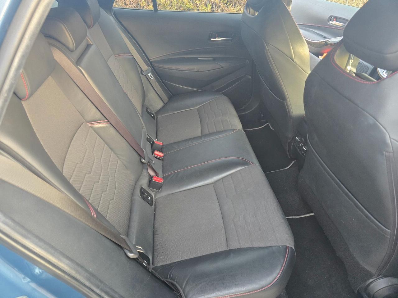 Toyota Corolla Touring Sports 2.0 Hybrid Lounge