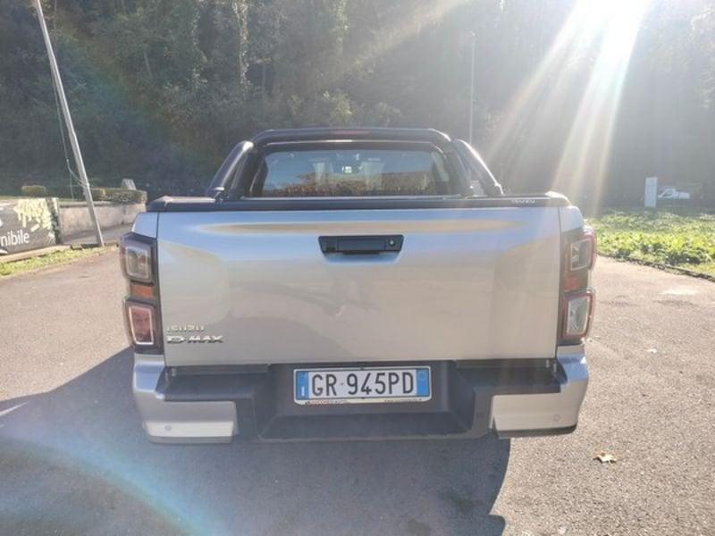 Isuzu D-Max N60 D-Max N60 1.9 Crew Cab FF 4X4 A/T con BullBar, Rollbar e Shutter Lid!!