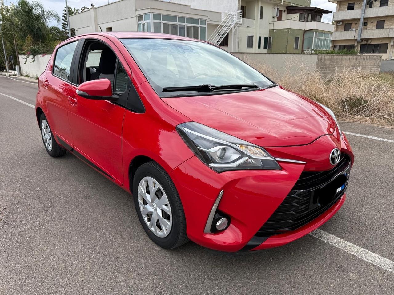 Toyota Yaris 1.0 5 porte Business