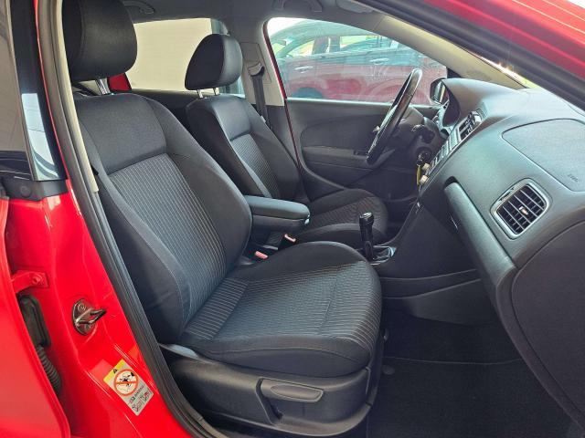 Volkswagen Polo Polo V 2009 5p 1.4 Highline