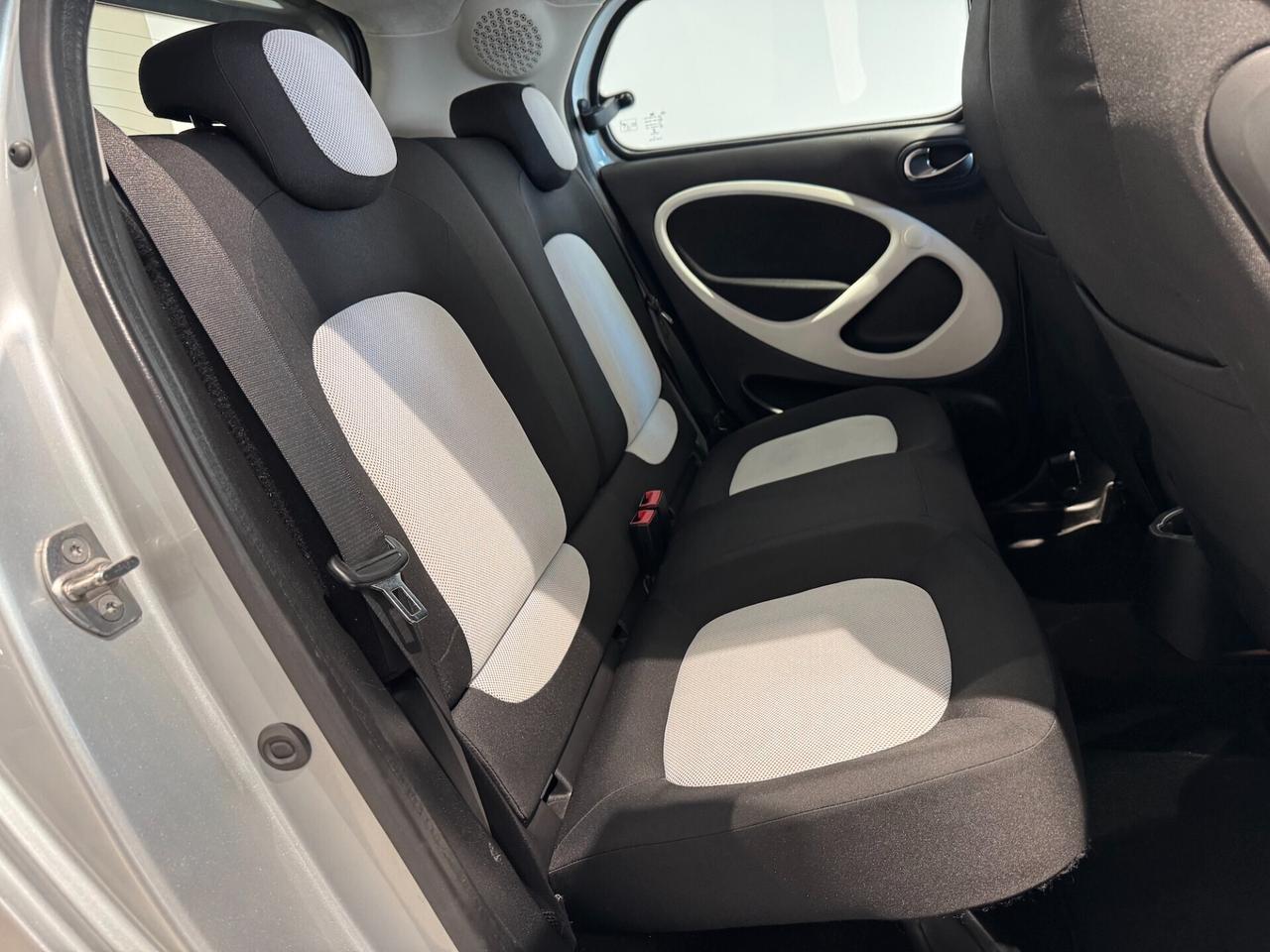 Smart ForFour 70 1.0 Passion