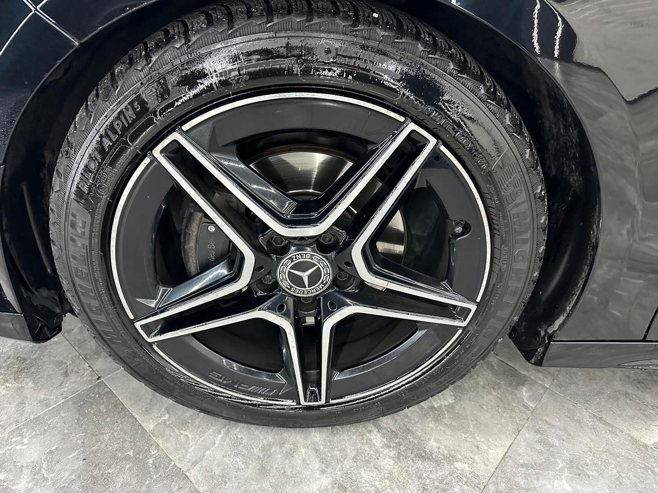 Mercedes-benz A 180 d Premium AMG