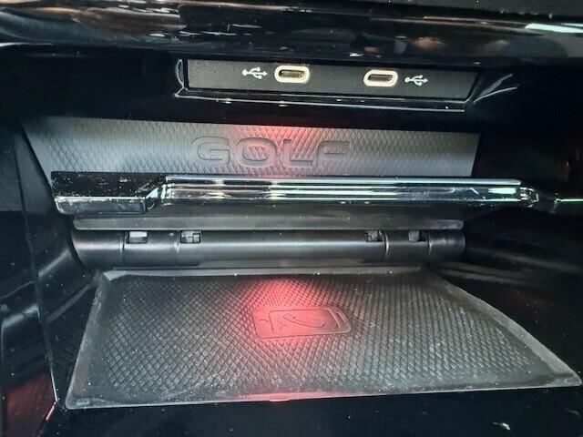 Volkswagen Golf 2.0 TSI R 4Motion