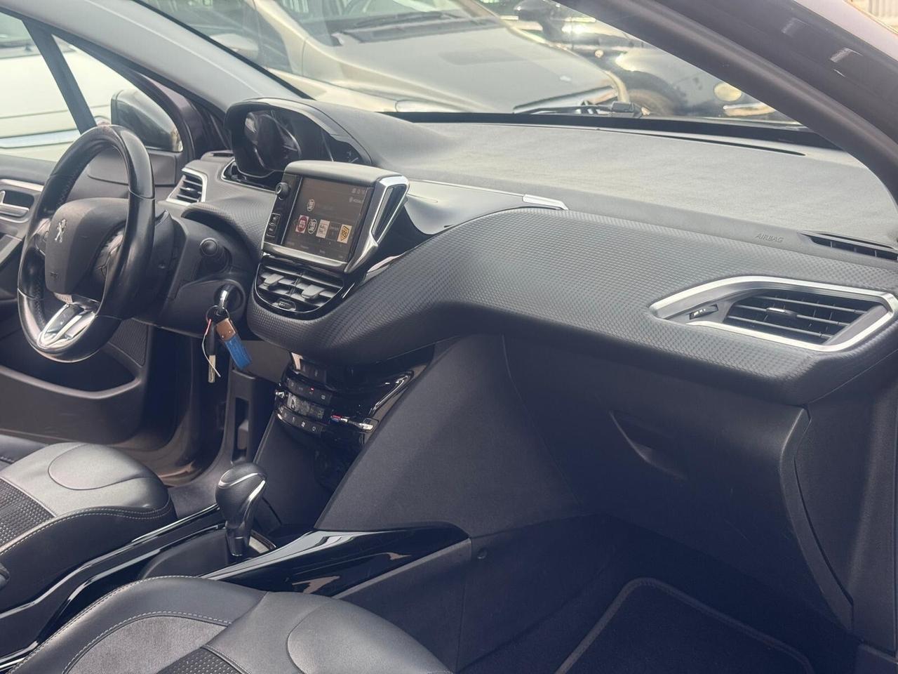 Peugeot 2008 PureTech Turbo 110 S&S Allure