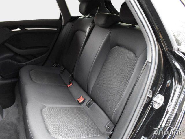 AUDI A3 SPB 2.0 35 TDI S-Tronic Admired S-Line, LED, Navi