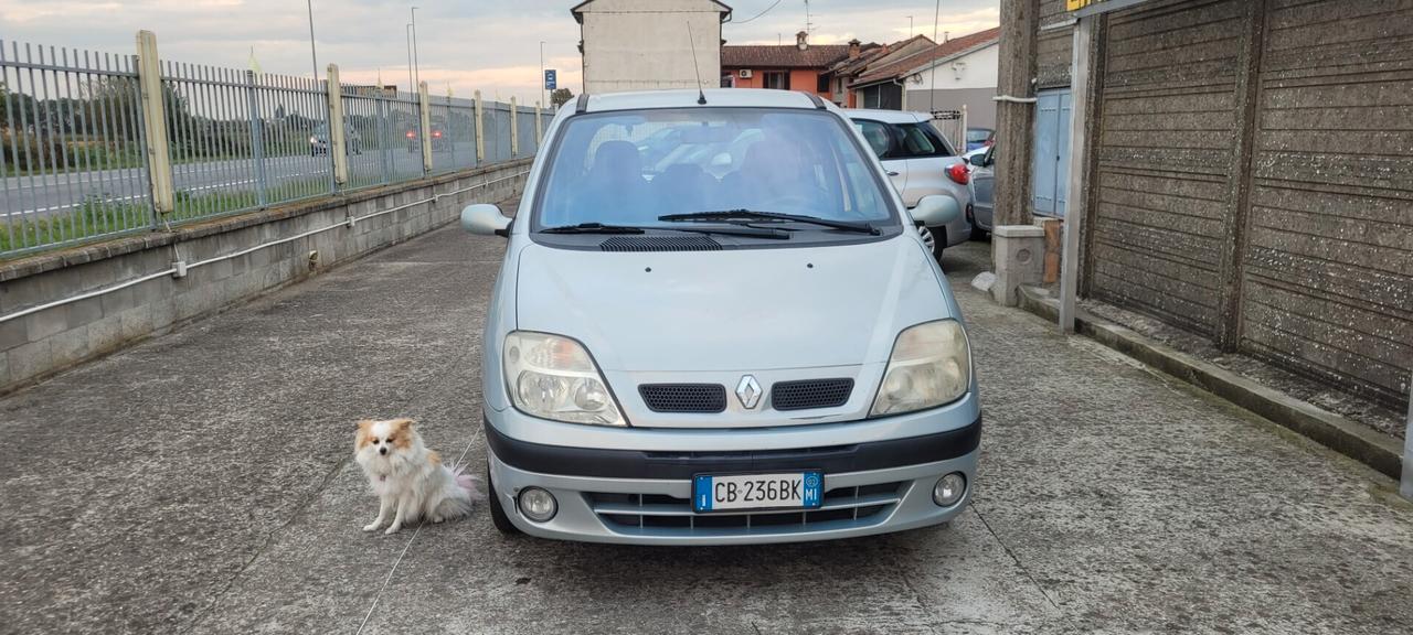 Renault Megane Mégane 1.6 16V cat Proact. Privilège