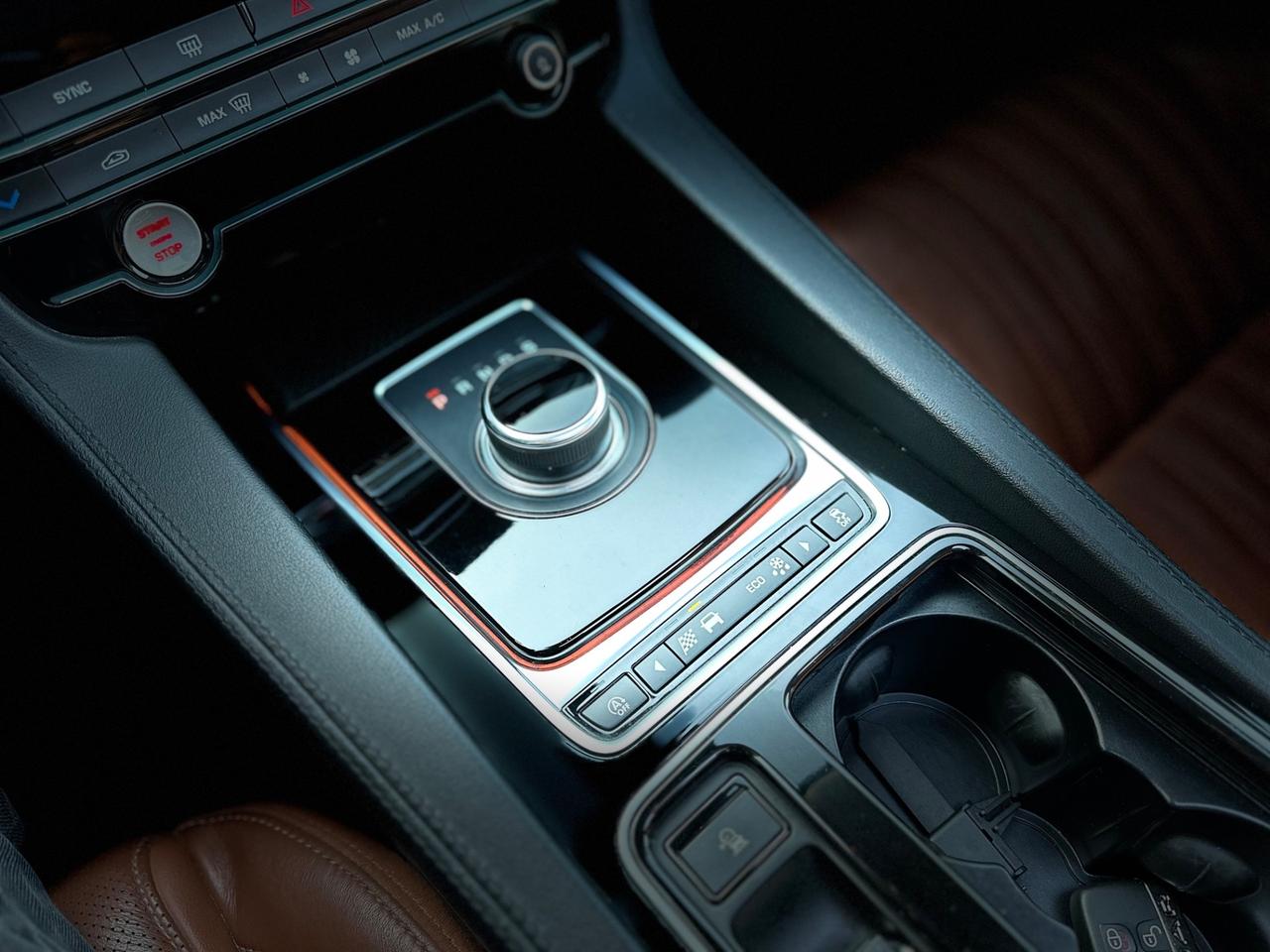 Jaguar F-Pace 2.0 D 240 CV AWD aut. Portfolio