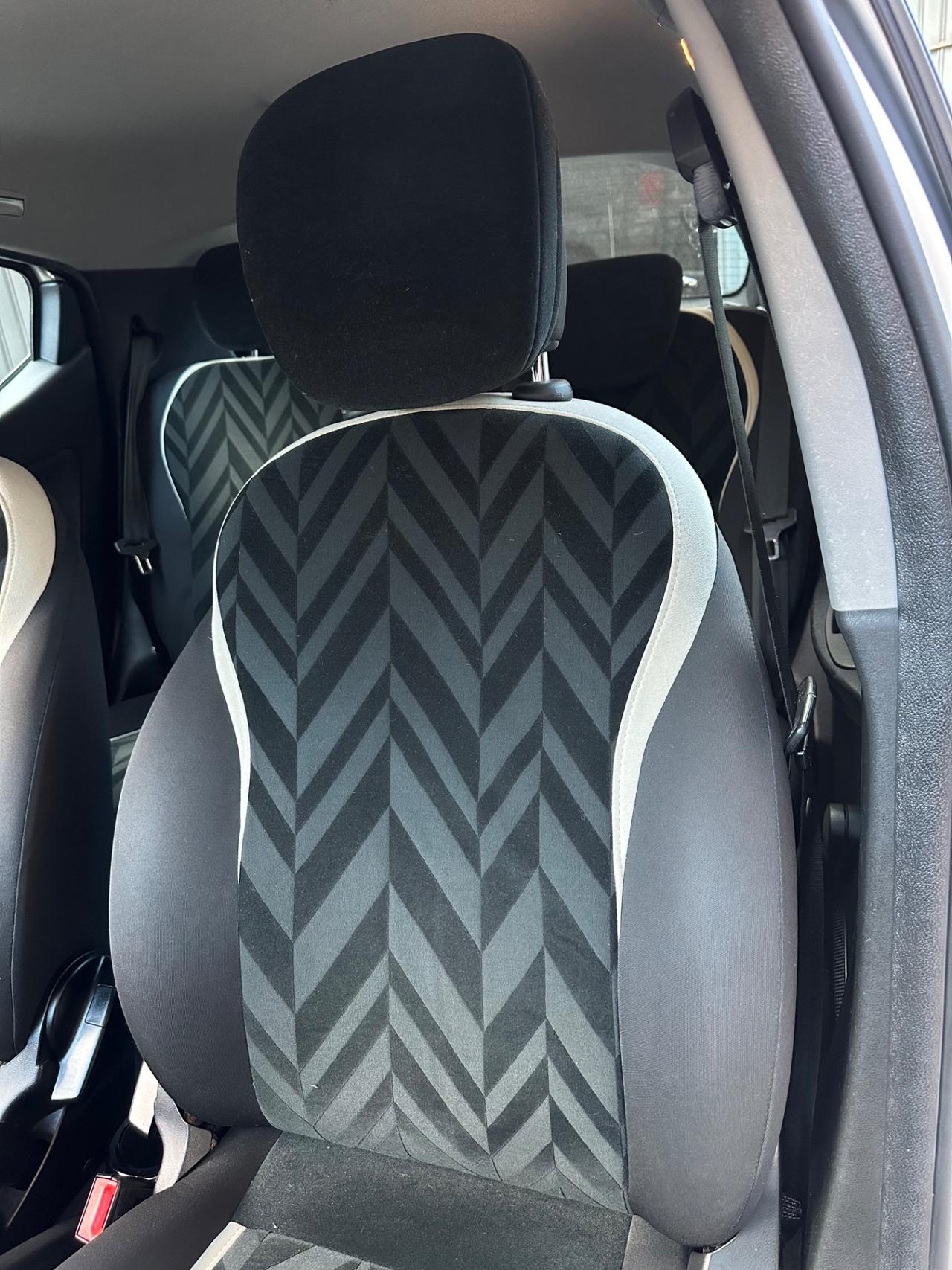 Lancia Ypsilon 1.2 benzina 69cv 5p. Gold