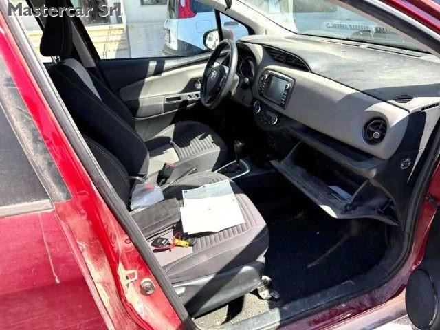 TOYOTA Yaris Yaris III 5p 1.5h Active - FP516ME